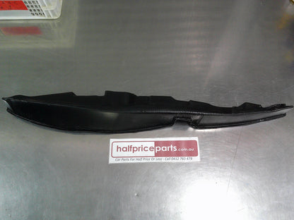 Holden RG/RG7 Colorado 2WD/4WD Genuine Right Hand Front Inner Guard Insulator New Part