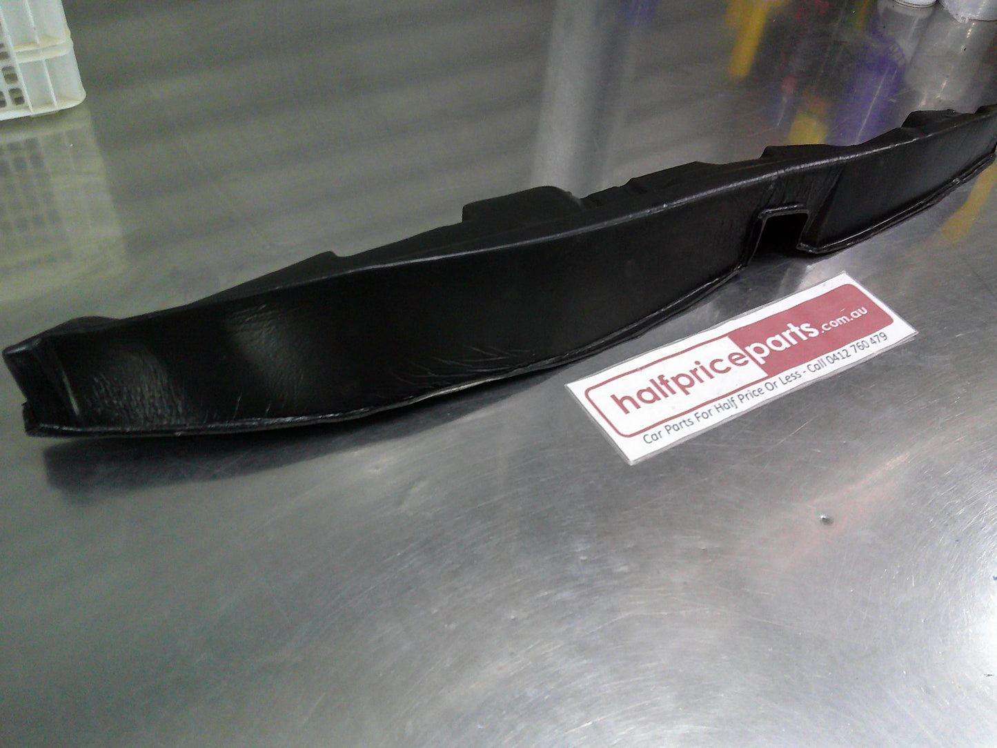 Holden RG/RG7 Colorado 2WD/4WD Genuine Right Hand Front Inner Guard Insulator New Part