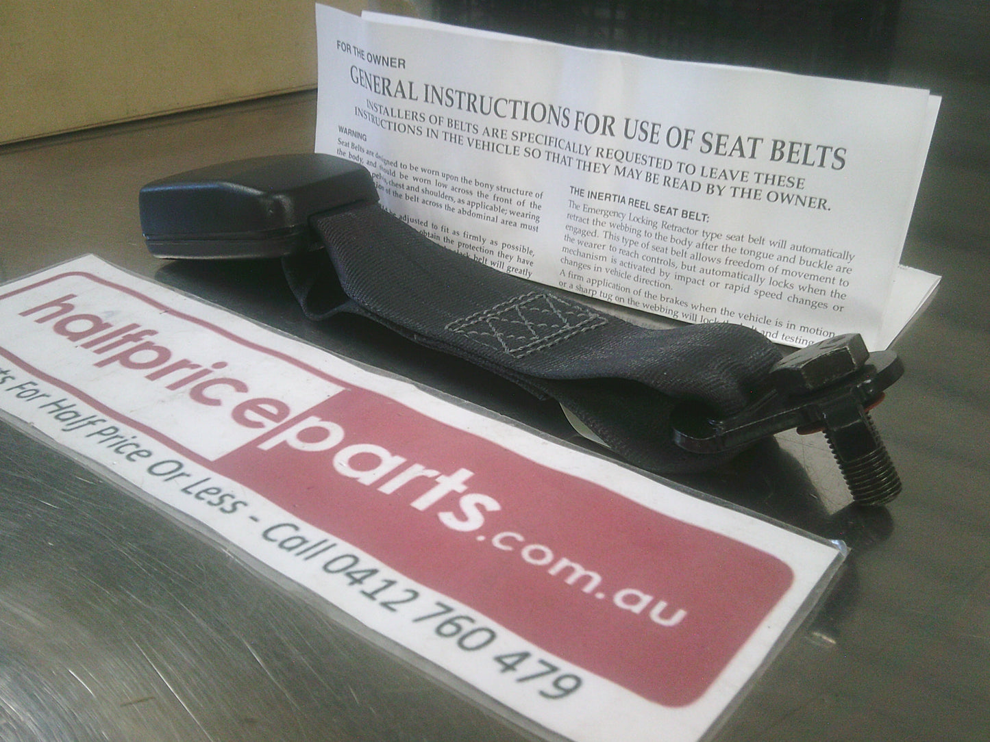 Holden VY/VZ Adventra Commodore Genuine Rear Middle Seat Buckle New Part