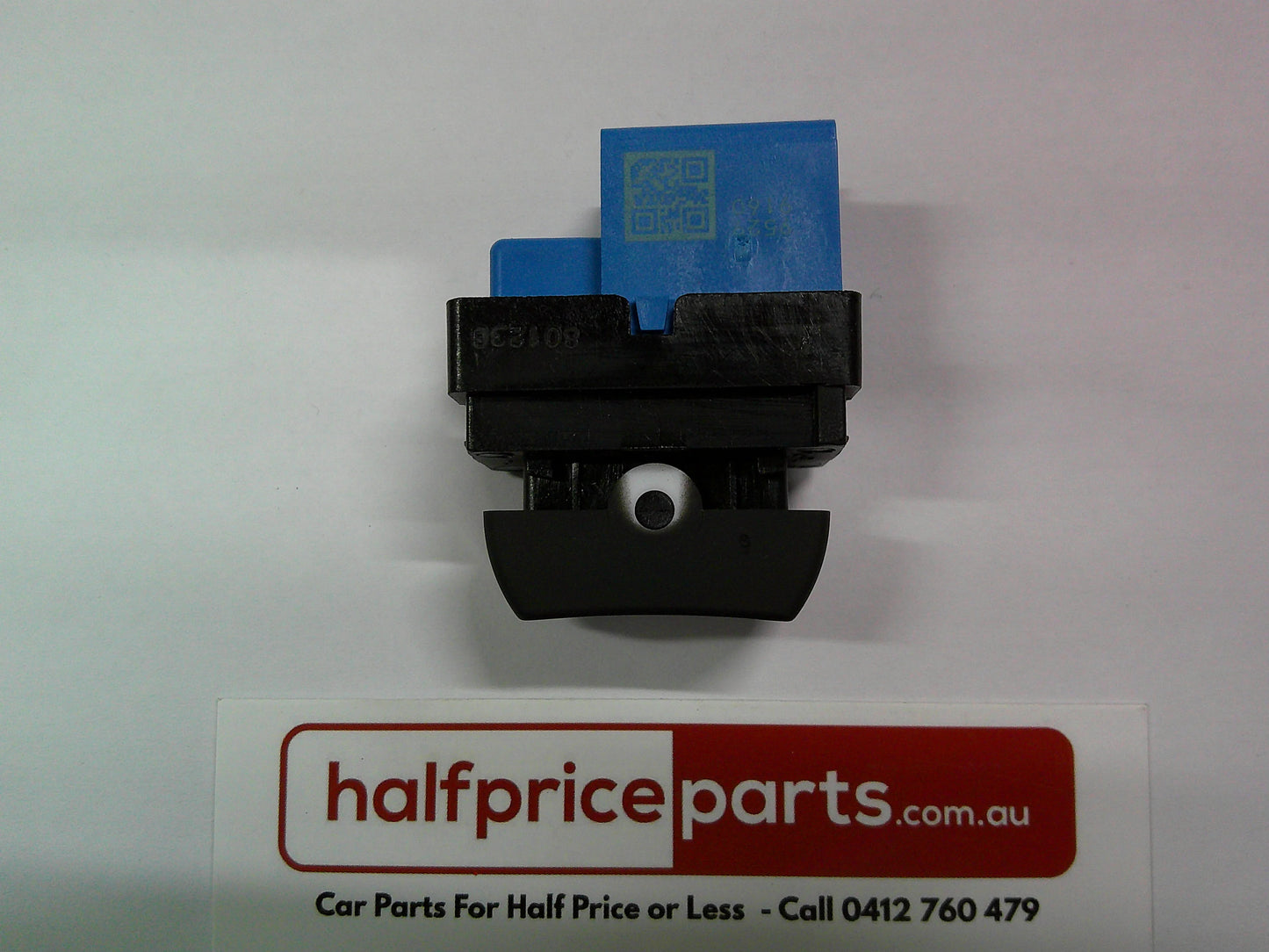Holden Barina Spark/Trax Genuine Jet Black Drivers Door Lock Switch New Part