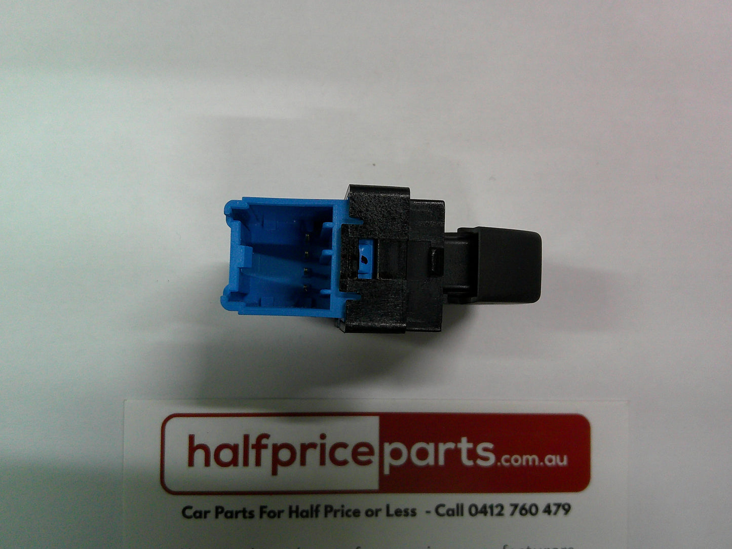 Holden Barina Spark/Trax Genuine Jet Black Drivers Door Lock Switch New Part