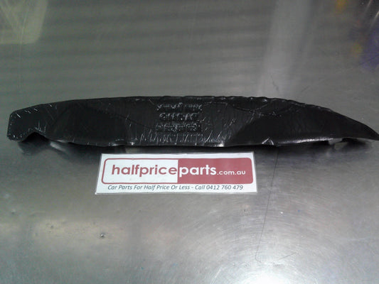 Holden Epica Genuine Right Hand Front Inner Guard Insulator New Part