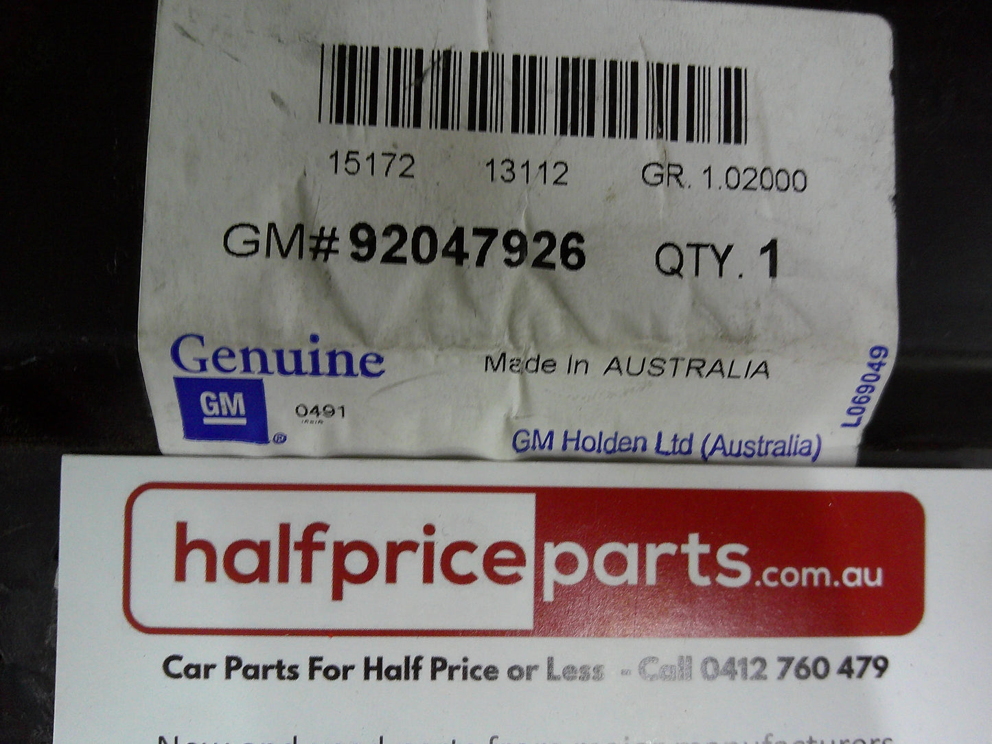 Holden VT/VU/VX Commodore/WH Statesman Genuine Right Hand Front Side Radiator Baffle New Part.