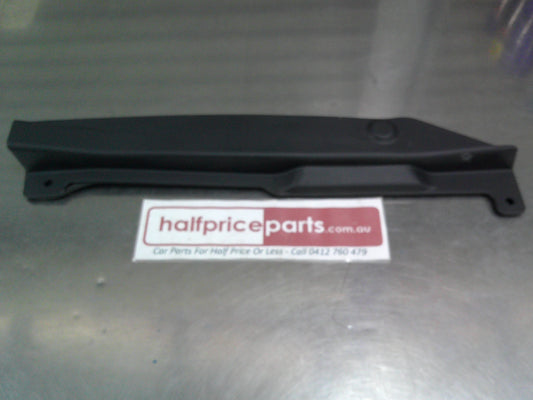 Holden RG Colorado Genuine Left Hand Front Inner Wheel House Shield New Part
