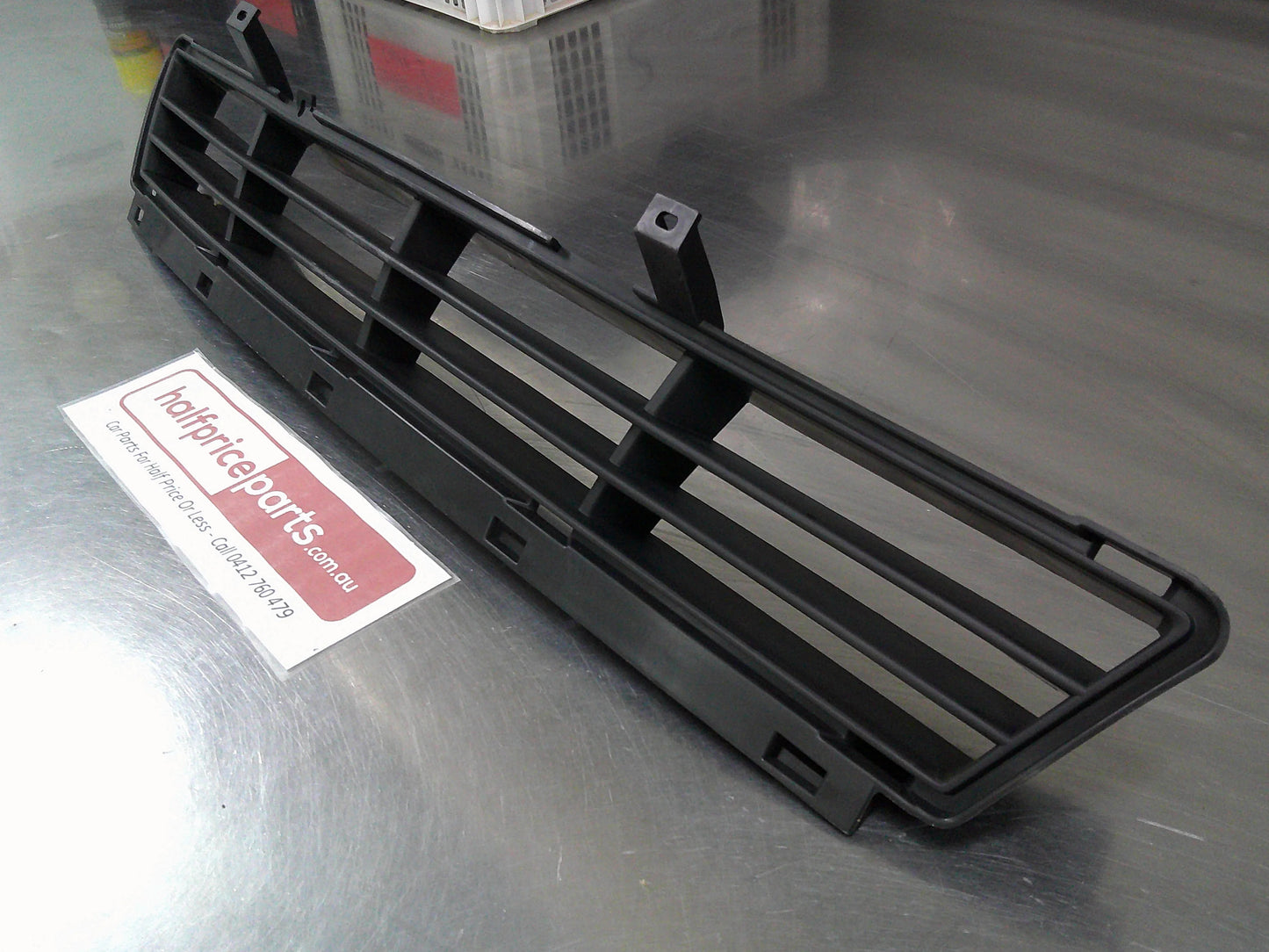 Holden VY Commodore Executive Genuine Front Lower Bumper Grille Insert New Part