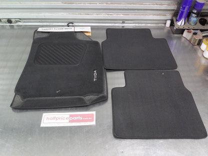 Nissan Tiida C11 Genuine Tailered Carpet Mat Set Front & Rear (Black In Colour) New Part