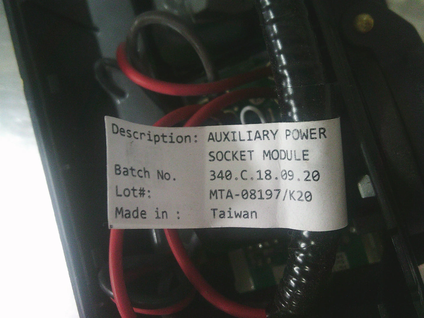 Toyota Hilux SR/Workmate D/C Or E/C Genuine Auxiliary Twin Power Socket 12 Volt (Socket ONLY)  New Part