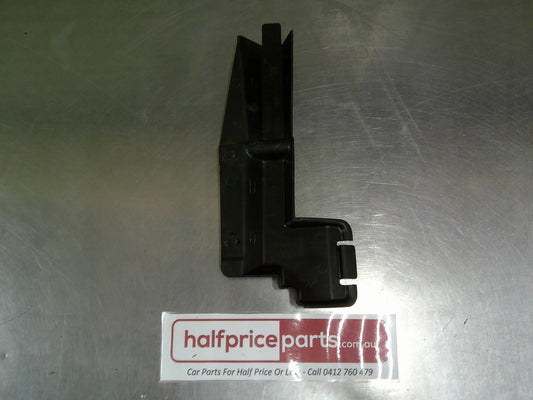 Holden VT/VU/VX Commodore /WH Statesman Genuine Left Hand Front Side Radiator Baffle New Part.