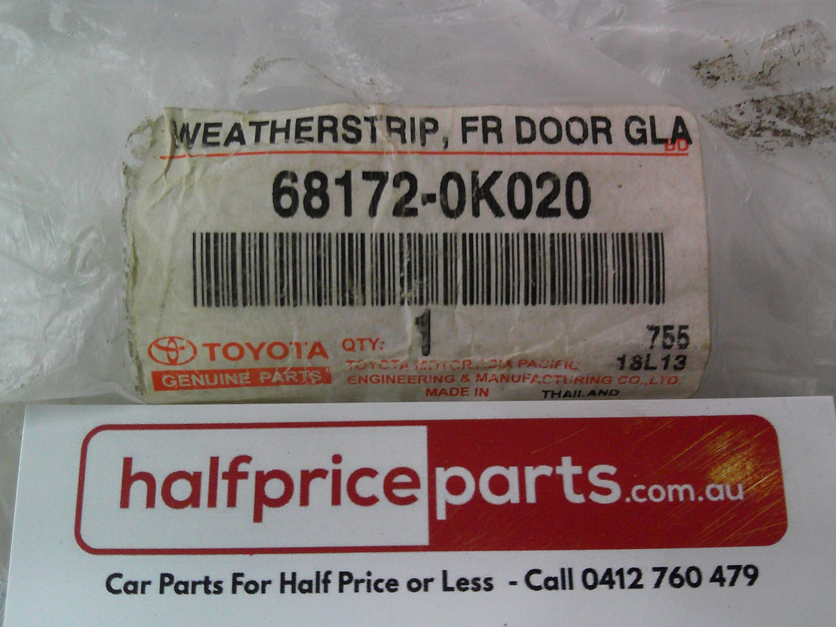 Toyota Hilux GGN15 Genuine Weatherstrip Left Hand Front Door Glass Inner New Part