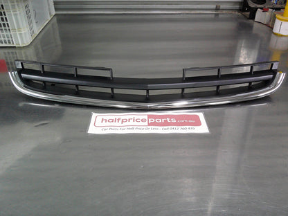 Holden CG Captiva Genuine Front Lower Grille Black & Chrome New Part