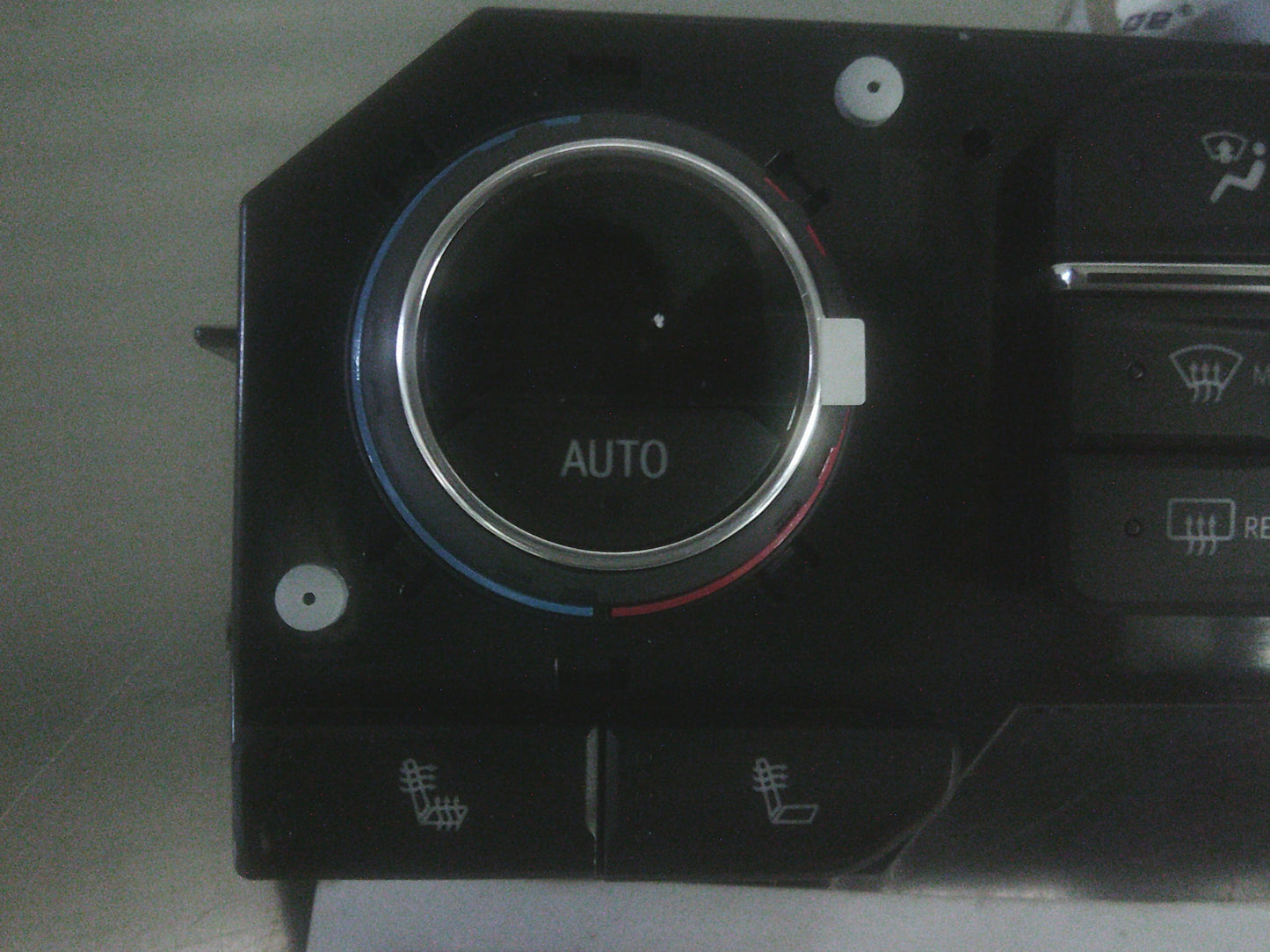 Chevrolet 2500 Silverado Genuine Dash Control Unit New Part