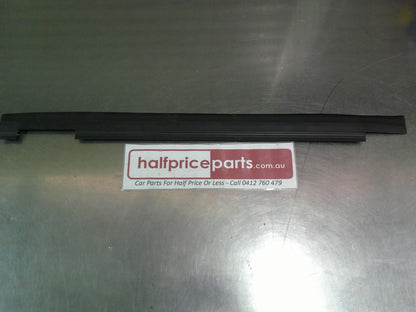Holden VE Commodore Genuine Radiator Upper Air Seal New Part