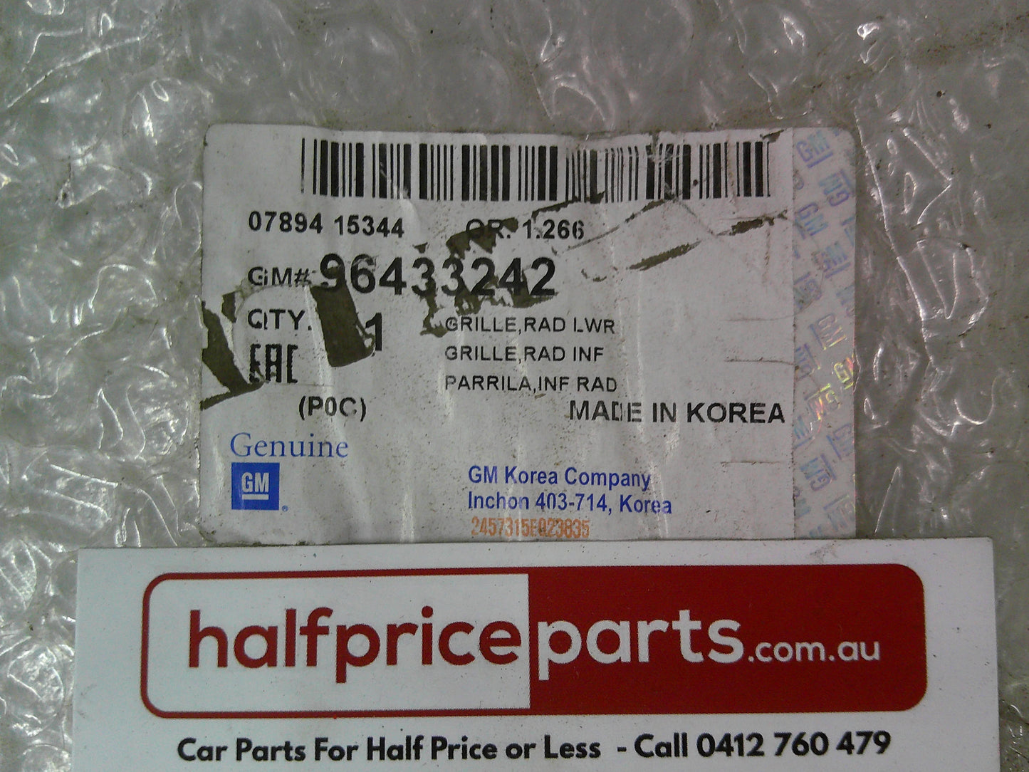 Holden CG Captiva Genuine Front Lower Grille Black & Chrome New Part
