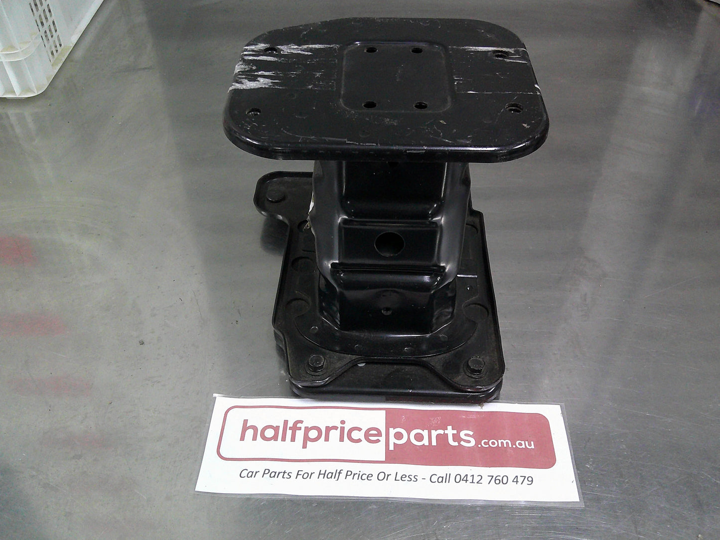 Holden CG Captiva Genuine Left Hand Front Bunper Absorber New Part