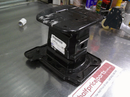 Holden CG Captiva Genuine Left Hand Front Bunper Absorber New Part
