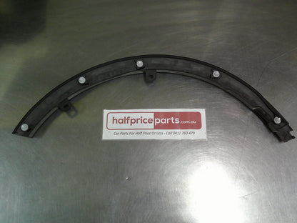 Holden YG Cruze Genuine Front Right (Drivers) Side Wheel Arch Moulding New Part