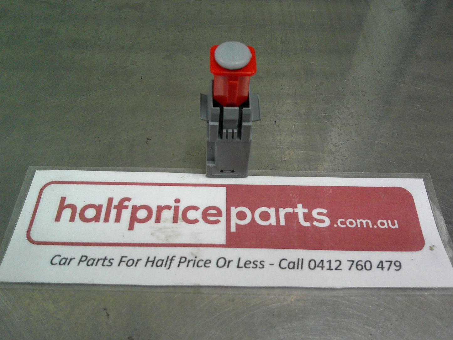 Holden AH Astra Genuine Cruise Control Clutch Pedal Switch New Part