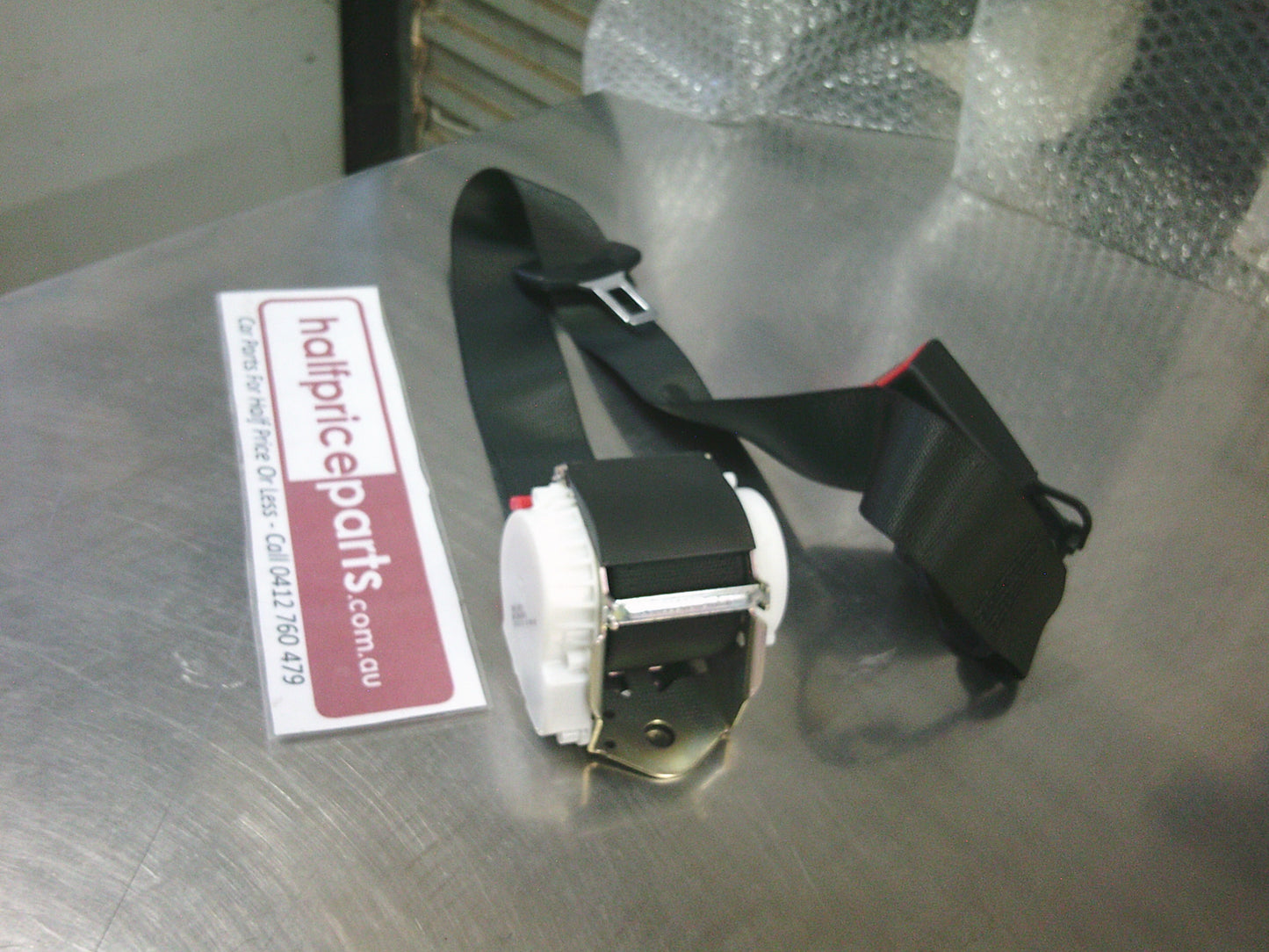 Holden VE/WM Statesman Genuine Centre Rear Seat Belt Assembly - New Part