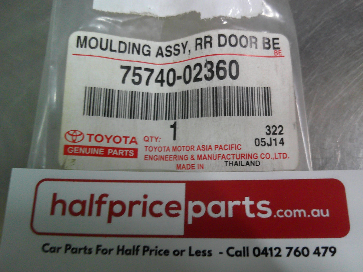 Toyota Corolla ZRE172 Sedan Genuine Left Hand Rear Door Weather Strip New Part