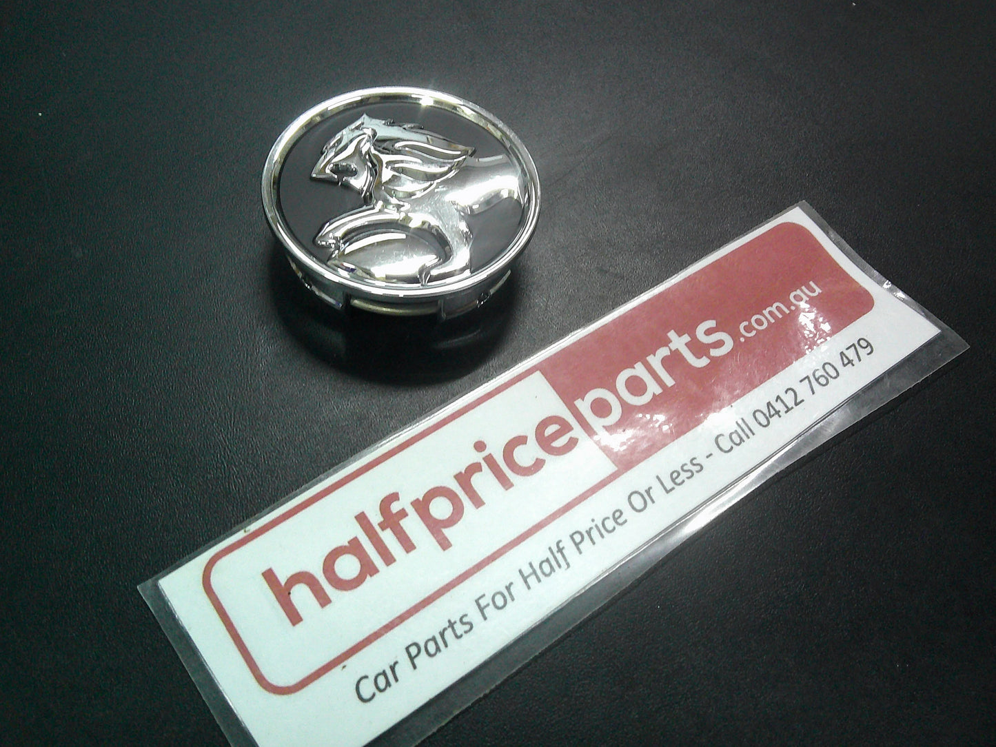 Holden VE SSV Redline Commodore Genuine Wheel Centre Cap New Part