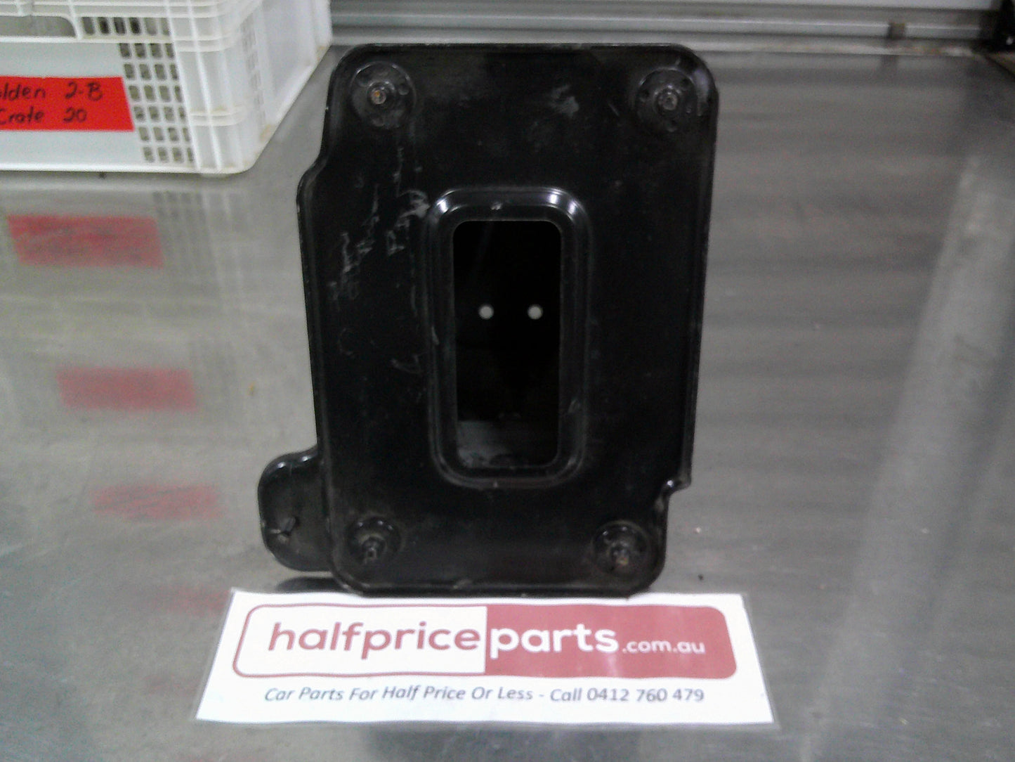 Holden CG5 Captiva Genuine Left Hand Front Bumper Bar Bracket New Part