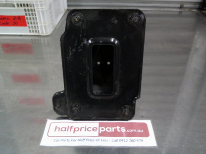 Holden CG5 Captiva Genuine Left Hand Front Bumper Bar Bracket New Part