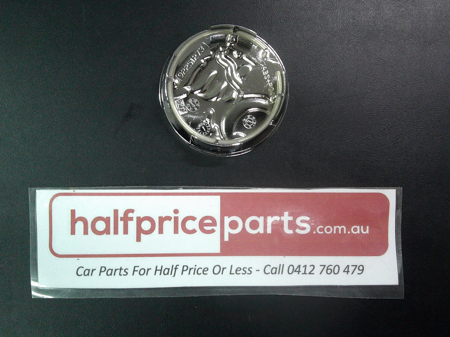 Holden VE SSV Redline Commodore Genuine Wheel Centre Cap New Part