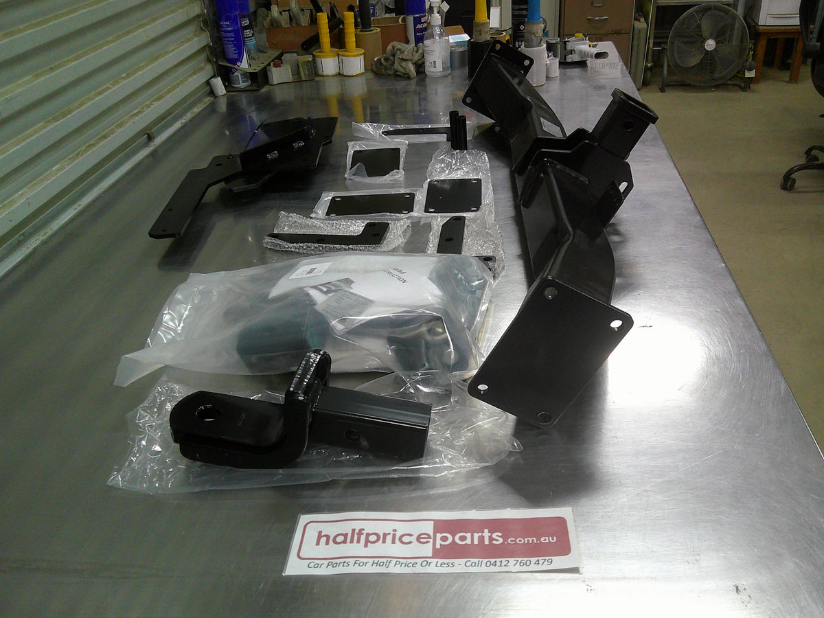 GWM Cannon/Haval H6 Genuine 300KG Tow Bar Colmplete With Wiring Fitting Kit And Ball New Part
