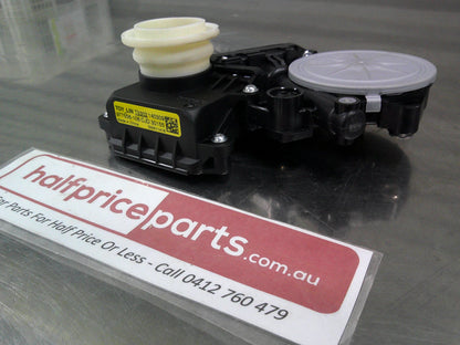 Toyota Camry/Aurion Genuine Right Hand Front Power Window Regulator New Part
