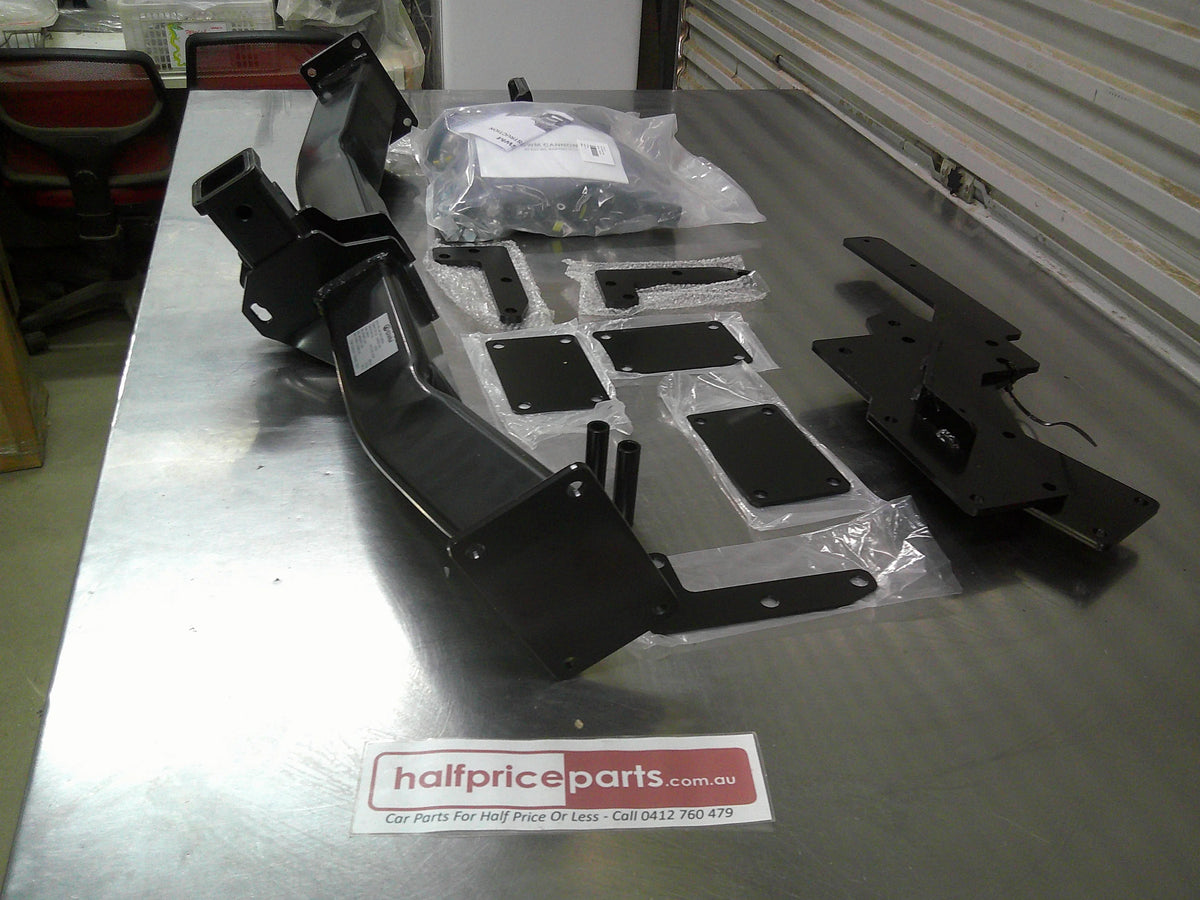 GWM Cannon/Haval H6 Genuine 300KG Tow Bar Colmplete With Wiring Fitting Kit And Ball New Part