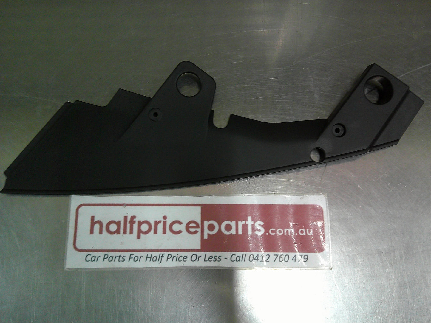 Holden CG7 Captiva Genuine Front Left Hand Headlight Opening Cover Trim New Part