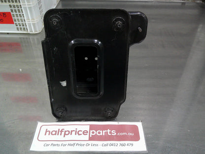Holden CG5 Captiva Genuine Right Hand Front Bumper Bar Bracket New Part