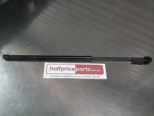 Toyota Yaris Genuine Right Hand Rear Tailgate Gas Strut New Part
