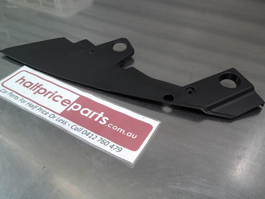 Holden CG7 Captiva Genuine Front Left Hand Headlight Opening Cover Trim New Part