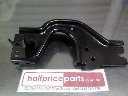Isuzu D-Max Genuine Left Hand Side Rear Bumper Bracket New Part
