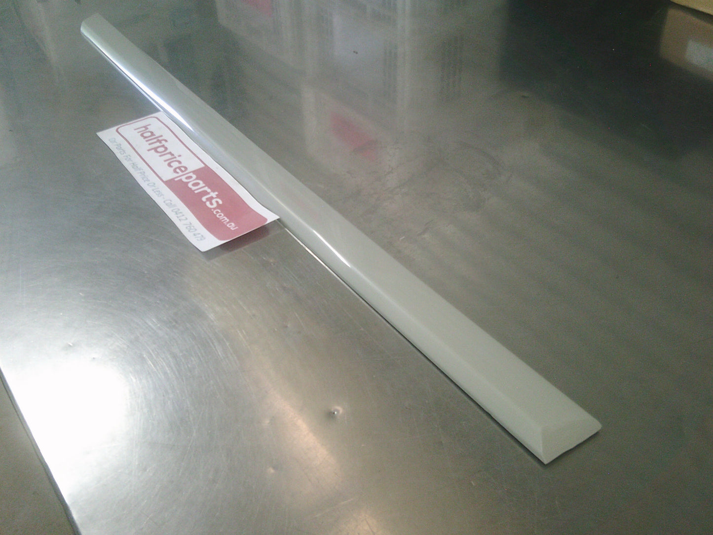 Holden Commodore VY/VZ Executive Genuine Right Hand Rear Door Side Moulding New Part