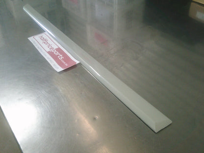 Holden Commodore VY/VZ Executive Genuine Right Hand Rear Door Side Moulding New Part