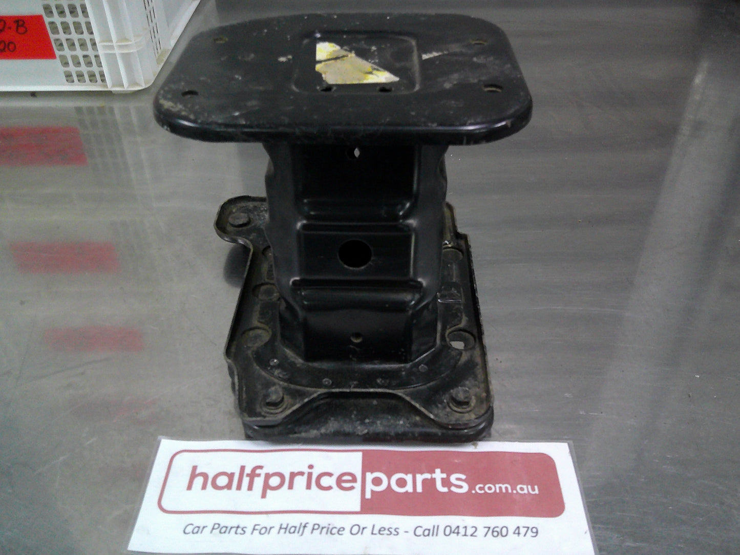 Holden CG Captiva Genuine Left Hand Front Bumper Bar Absorber New Part
