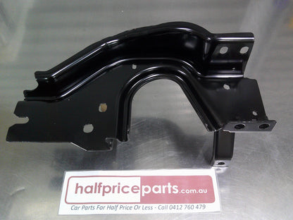 Isuzu D-Max Genuine Left Hand Side Rear Bumper Bracket New Part