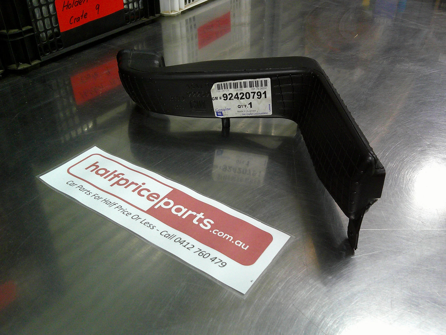 Holden VF Commodore/WN Caprice Genuine Right Hand Plastic Air Duct Vent Tube New Part