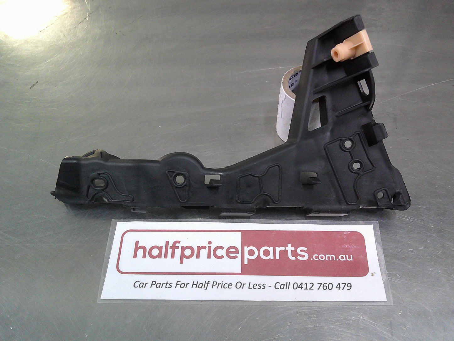 Holden AH Astra Genuine Right Hand Front Bumper Fascia Bracket New Part