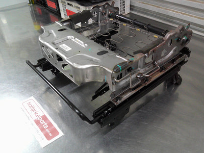 Holden CG Captiva Genuine Right Hand Front Seat Base Frame Assembly New Part