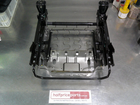 Holden CG Captiva Genuine Right Hand Front Seat Base Frame Assembly New Part