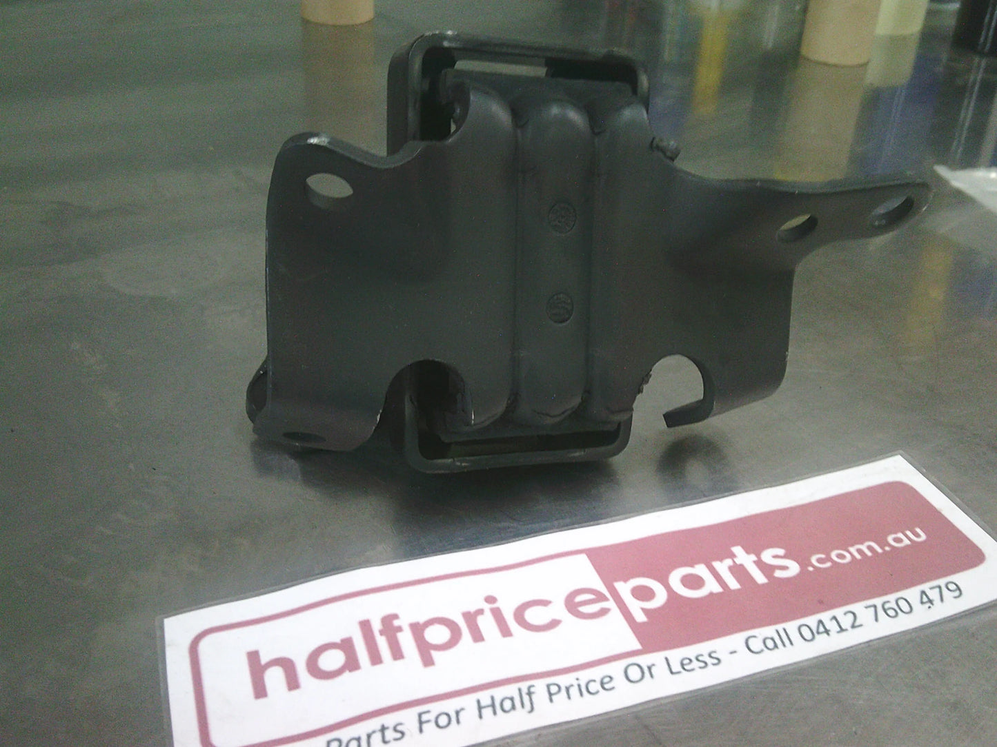 Holden RG Colorado Genuine Left Hand Front Engine Mount New Part