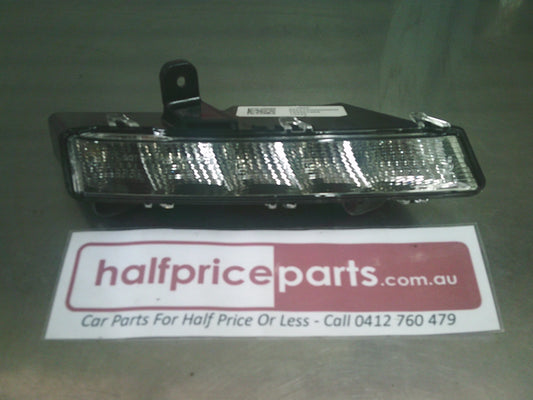 Holden VF SS/SSV/Calais Commodore Genuine Right Hand Front Daytime Running Light New Part