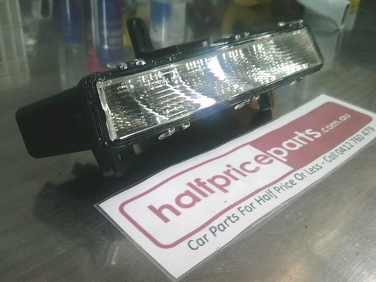 Holden VF SS/SSV/Calais Commodore Genuine Right Hand Front Daytime Running Light New Part