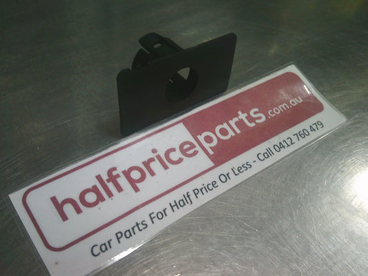 Holden Equinox Genuine Right Hand Front Park Assist Bracket New Part