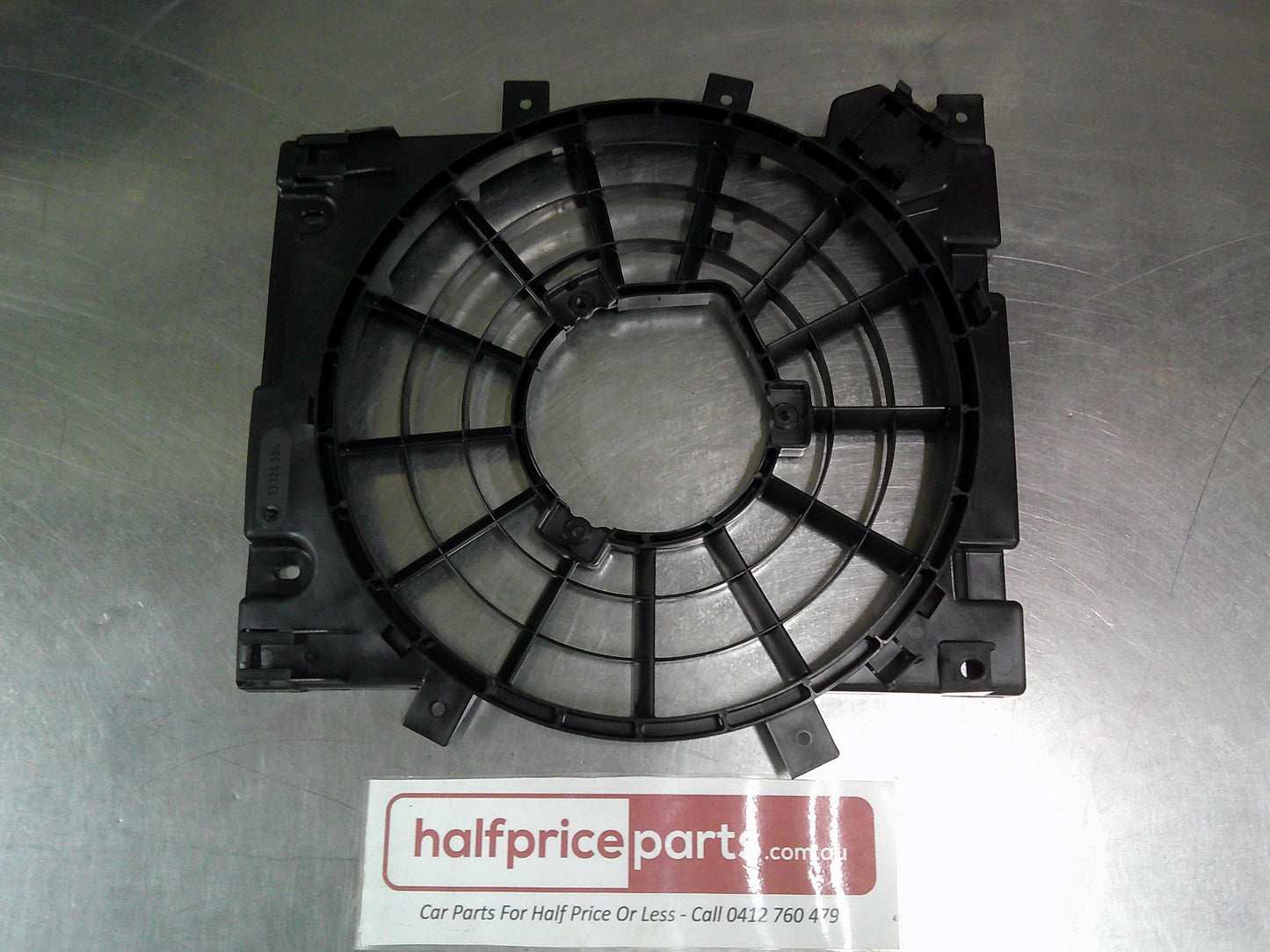 Holden AH Astra Genuine Engine Coolant Thermo Auxiliary Fan Housing New Part