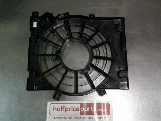 Holden AH Astra Genuine Engine Coolant Thermo Auxiliary Fan Housing New Part