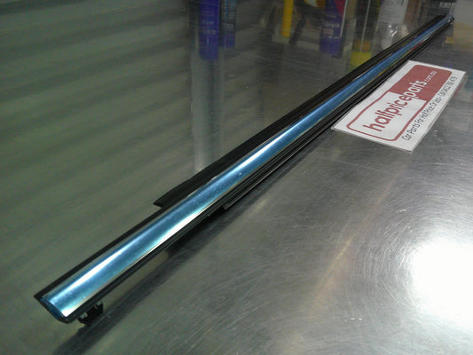 Toyota Landcruiser 200 Series Genuine Left Rear Window Sweep Molding New Part